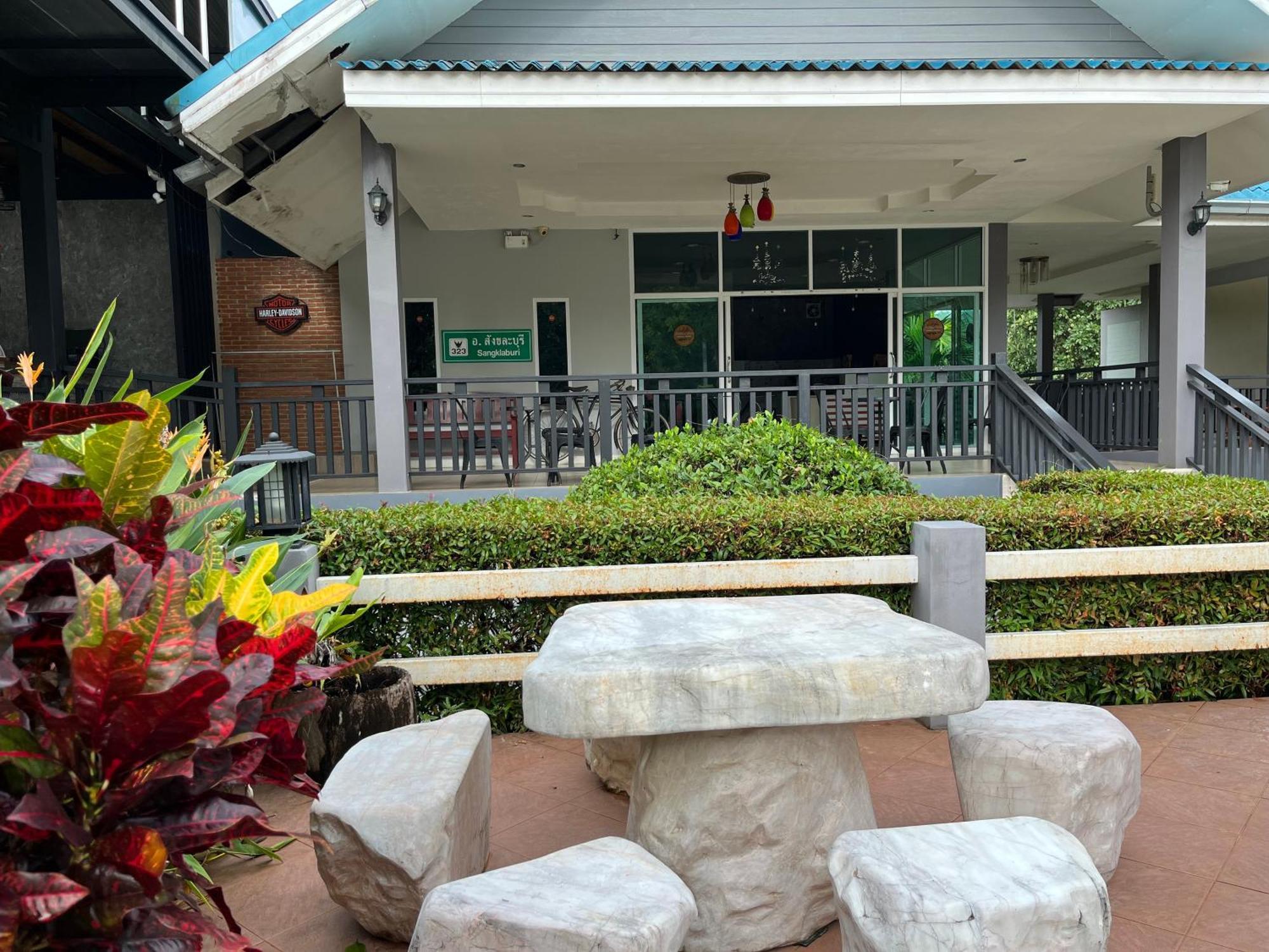 Sangkla Resort Ban Bang Pla O Kültér fotó