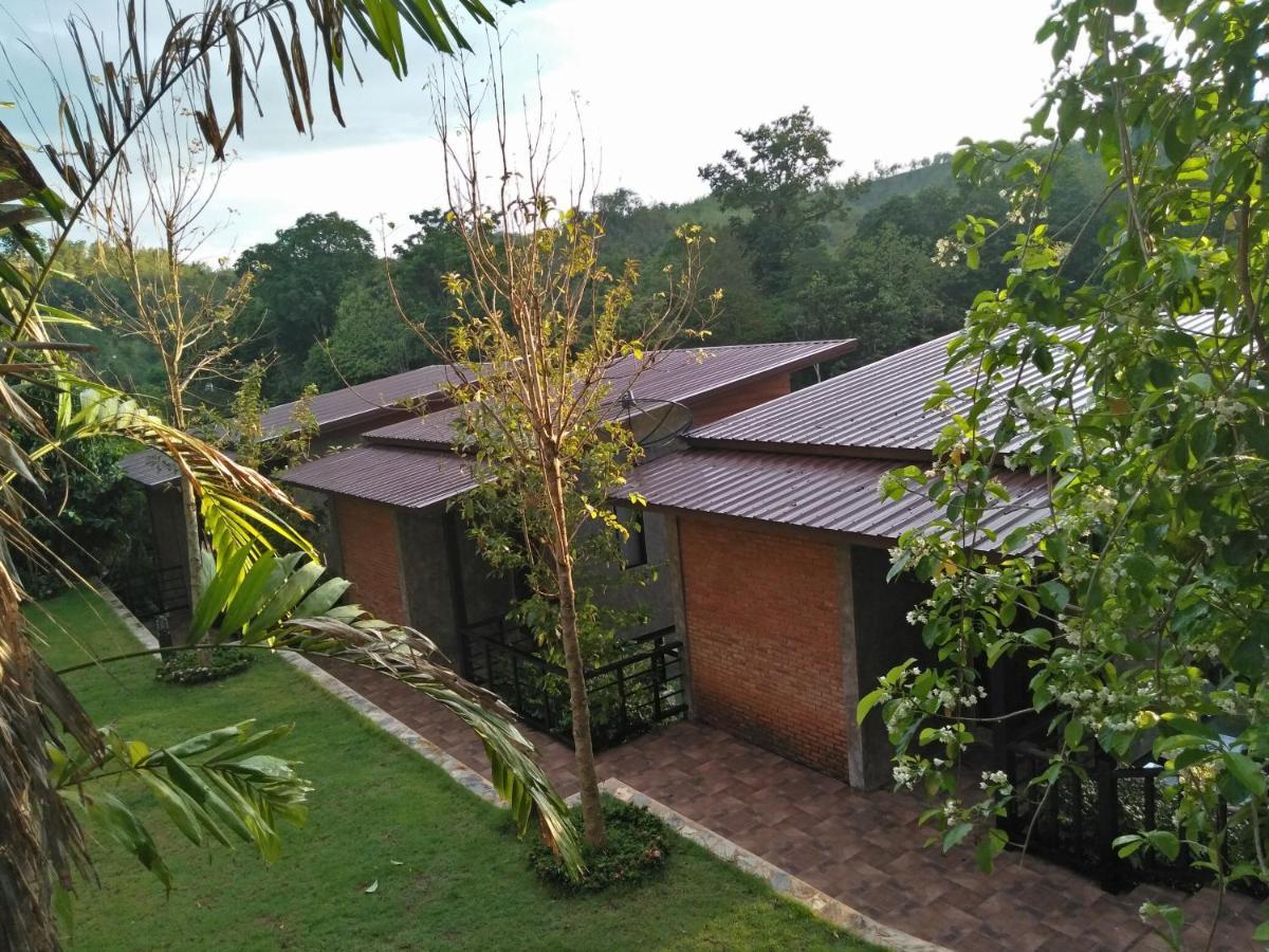 Sangkla Resort Ban Bang Pla O Kültér fotó